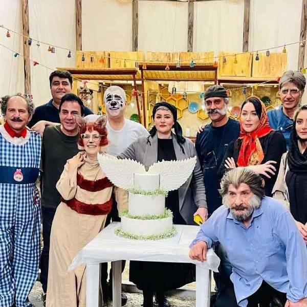 عکس پشت صحنه گریم بازیگران کلبه عمو پورنگ