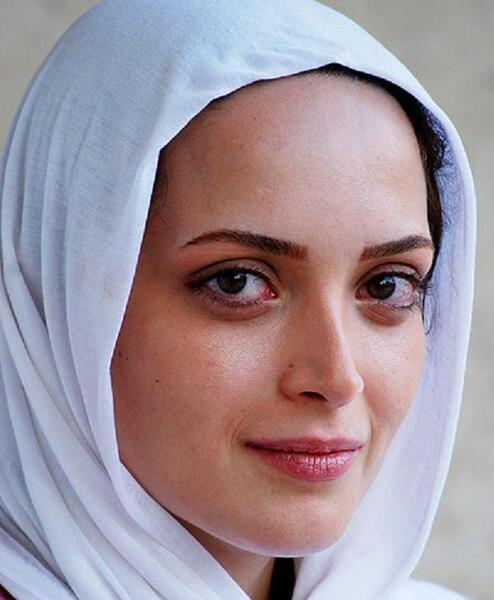 عکس بهنوش طباطبایی در پیله های پرواز
