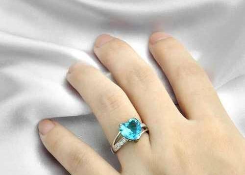 عکس فرشینه طرح قلب