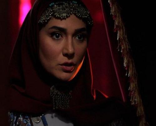 عکس مینا وحید در بانوی عمارت