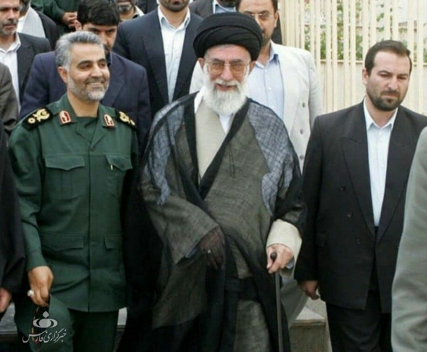 عکس تیم حفاظت رهبری