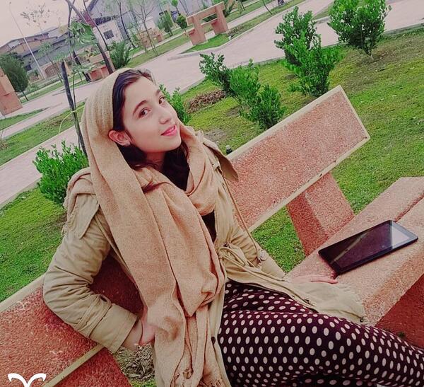 عکس غزل سادات وهمسرش