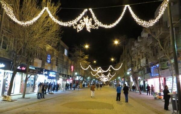 عکس سنگ فرش ولیعصر تبریز