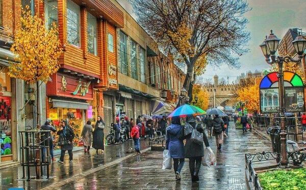 عکس سنگ فرش ولیعصر تبریز