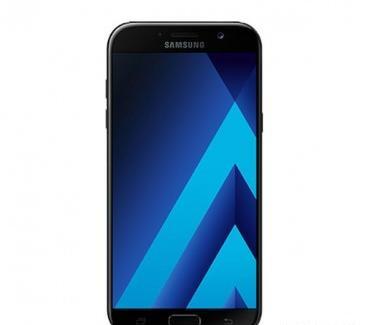 عکس گوشی a720