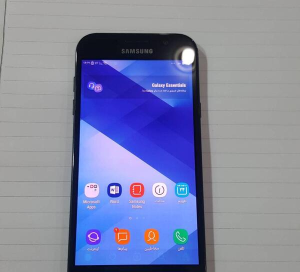 عکس گوشی a720