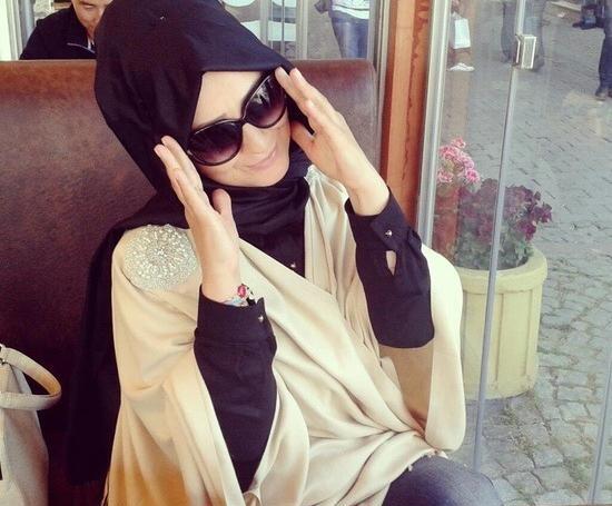 عکس دختر چادری با عینک دودی