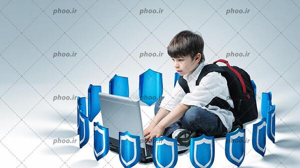 عکس لپ تاپ آبی