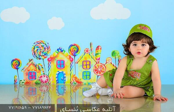 عکس زمینه آتلیه کودک