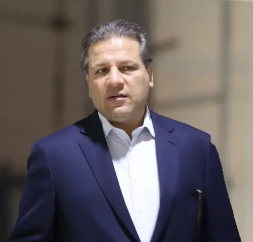 عکس داخل خانه علی انصاری