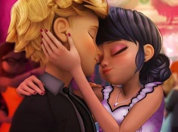 عکس لب مرینت