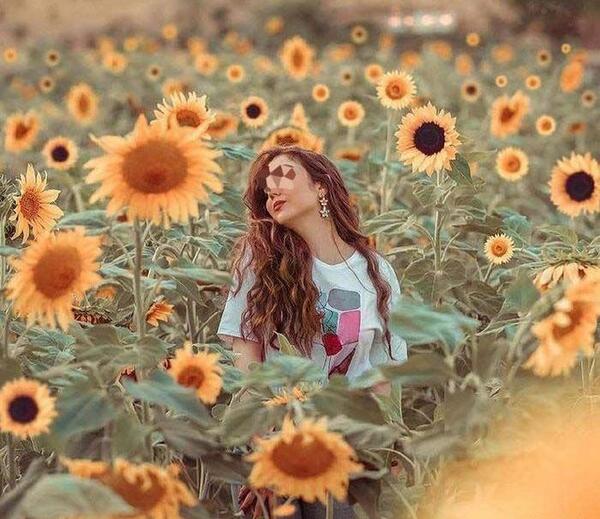 عکس ژست های دخترانه لاکچری