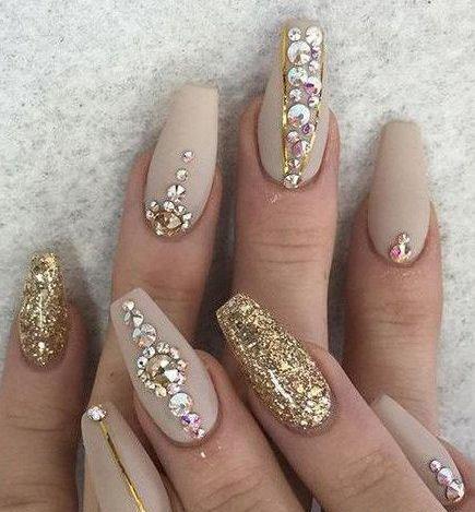 عکس ناخن تابوتی