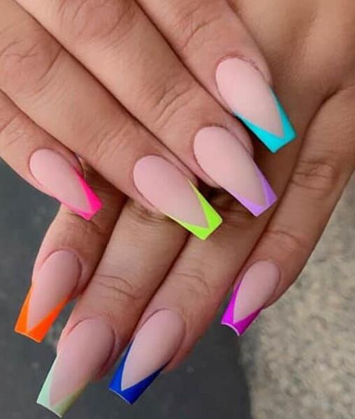 عکس ناخن تابوتی