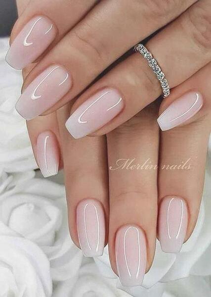 عکس مدل ناخن ذوزنقه ای