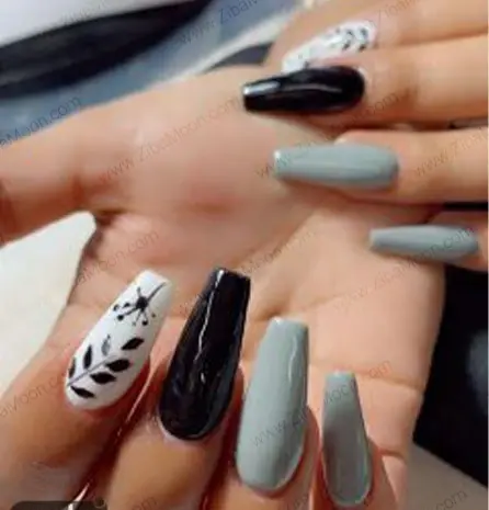 عکس مدل ناخن ذوزنقه ای