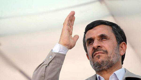 عکس لاتی روحانی و احمدی نژاد