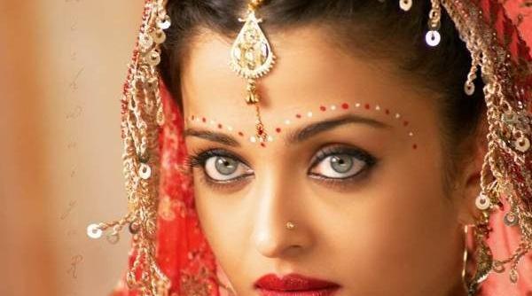 عکس های زنان زیبا با آرایش