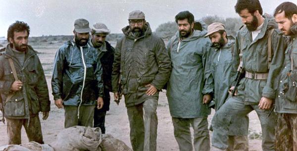 عکس شهید چمران در جنگ