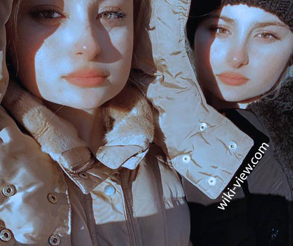 عکس ناخن های سارا و نیکا