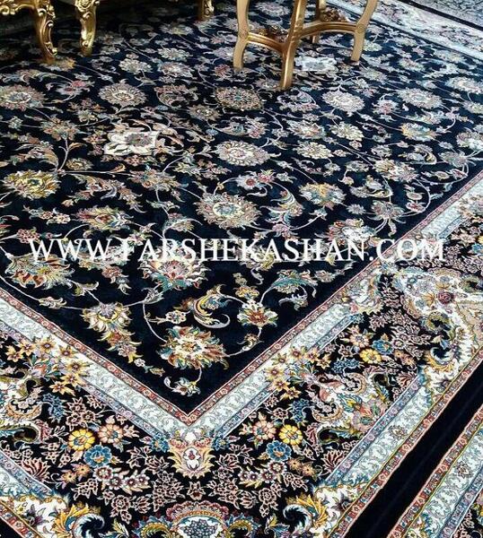 عکس فرش افشان سرمه ای