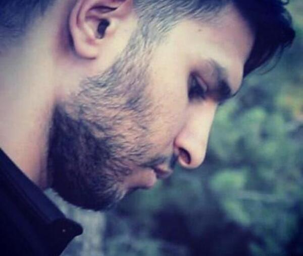 عکس پروفایل مهراب خواننده