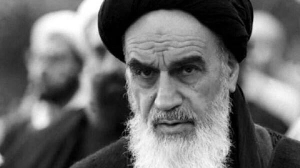 عکس سیاه سفید امام خمینی