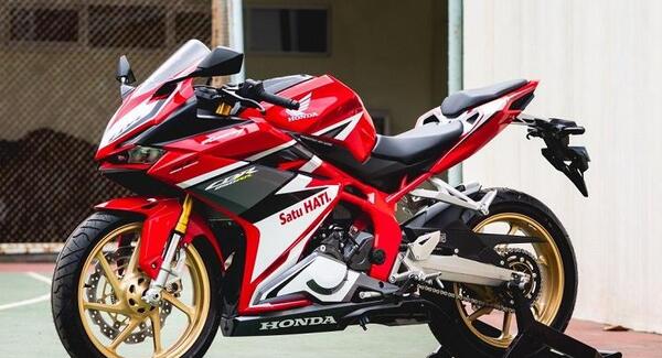 عکس موتور cbr