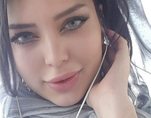 عکس قدیمی نیلوفر بهبودی
