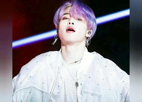 عکس جیمین در گروه بی تی اس