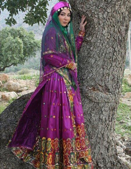 عکس دختر خوشگل با لباس محلی