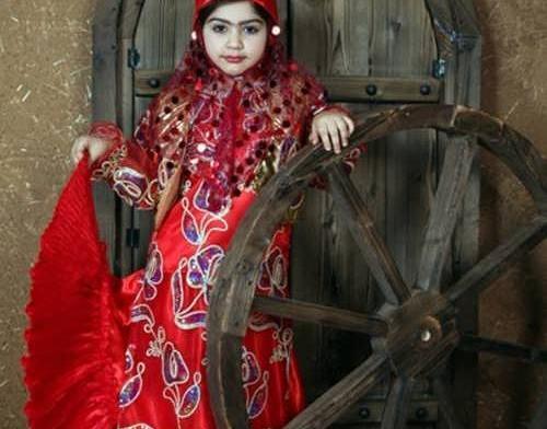 عکس دختر خوشگل با لباس محلی