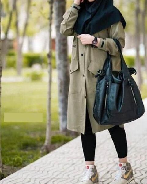 عکس دختر با تیپ اسپرت شیک