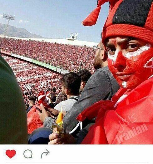عکس دختر فیک با لباس پرسپولیسی