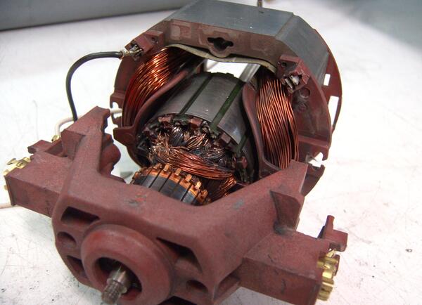 عکس موتور srm