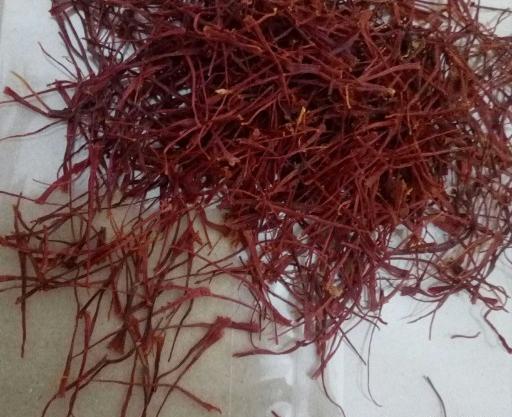 عکس زعفران پرسی