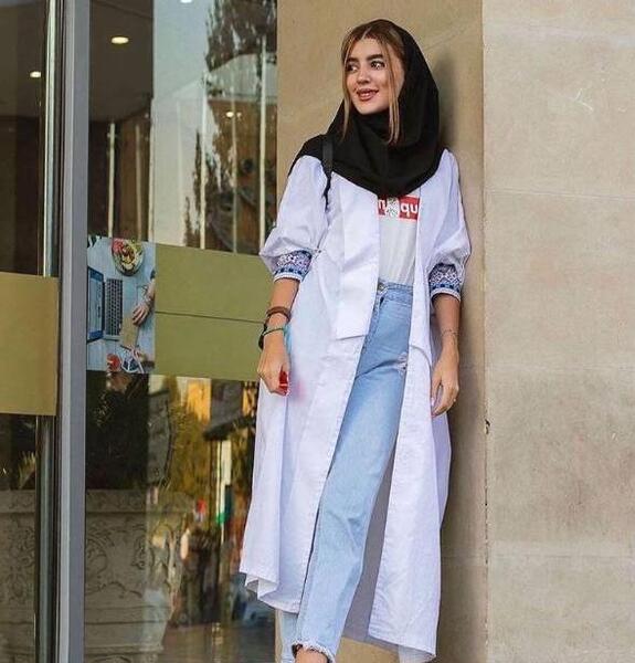 عکس دختر با مانتو اسپرت