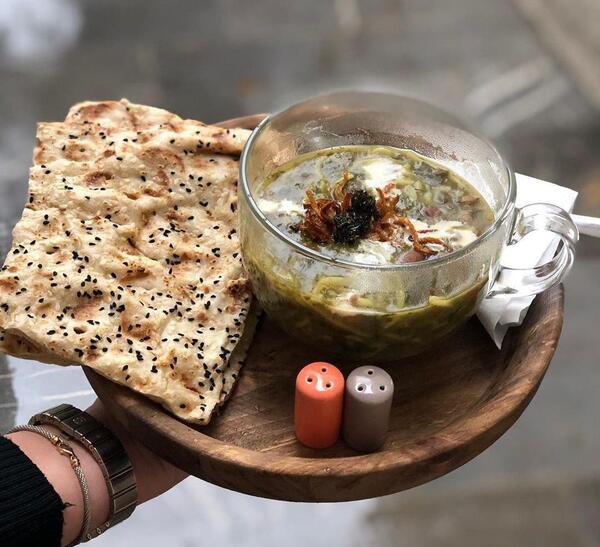 عکس کاسه ی آش رشته