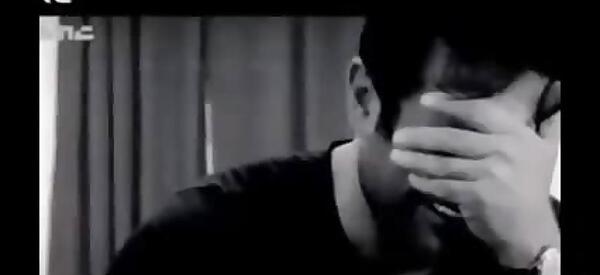 عکس گریه محمد رضا گلزار