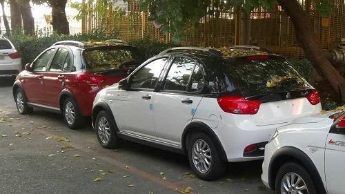 عکس كوييك دو رنگ تريم قرمز با رينگ آلومينيومي