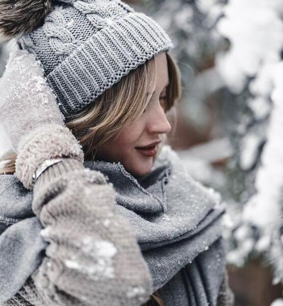 عکس فیک دخترونه پیج اینستا