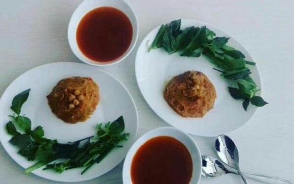 عکس تزیین آبگوشت سنتی
