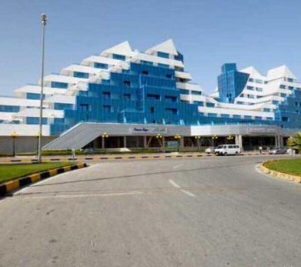 عکس هتل پارمیس کیش