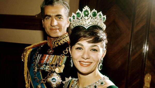 عکس فرح همسر شاه پهلوی