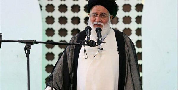 عکس قبر زن علم الهدی