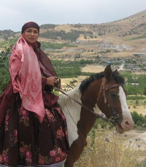 عکس عروسی روناک یونسی