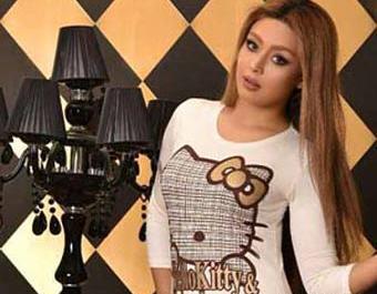 عکس دختر زیبا با لباس اسپرت
