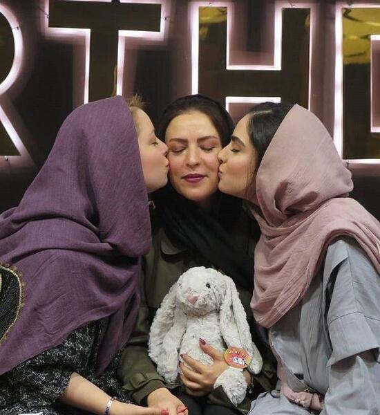 عکس مادر هانیه غلامی
