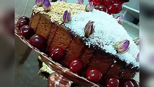 عکس کیک آلبالویی