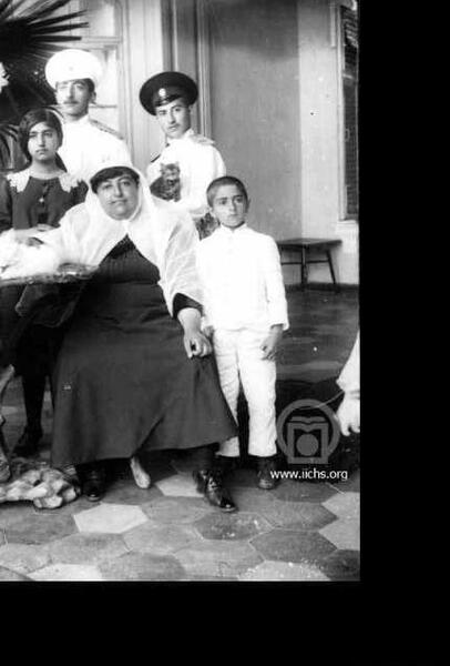 عکس ملکه جهان همسر محمدعلی شاه قاجار